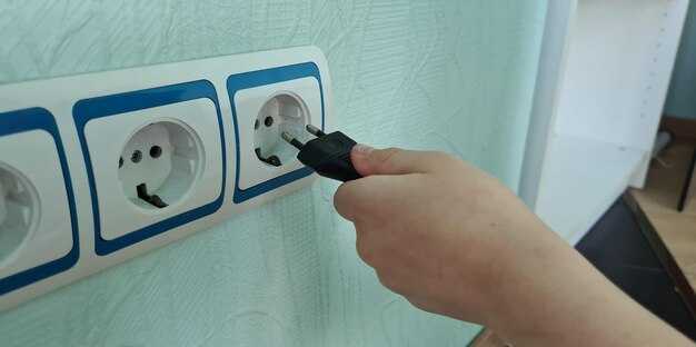 Безопасность: как выбрать розетку для детей