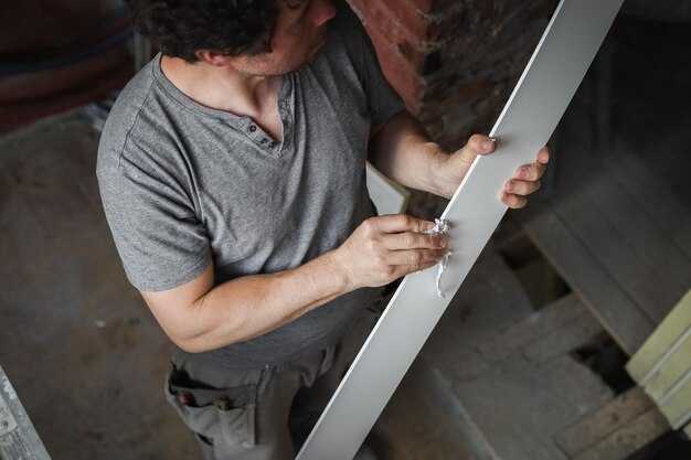 Разметка стен и установка обрешетки