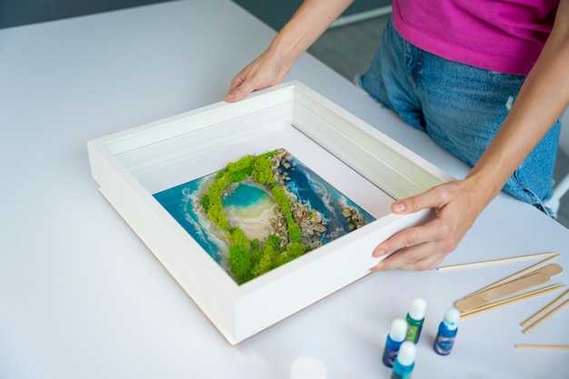 Идеи для создания картин из бумаги и картона