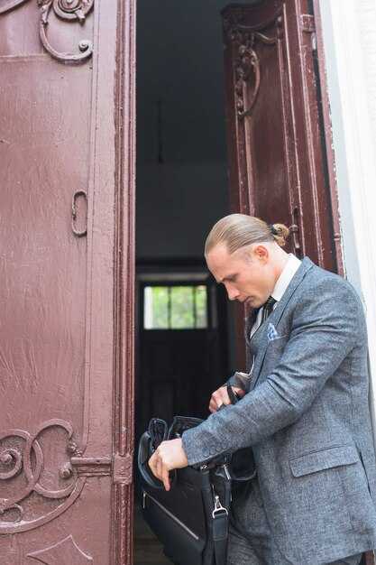 Как поменять сердцевину в замке входной двери — пошаговое руководство