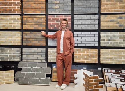 Что делать, если фасад быстро теряет вид: как правильно выбрать облицовку